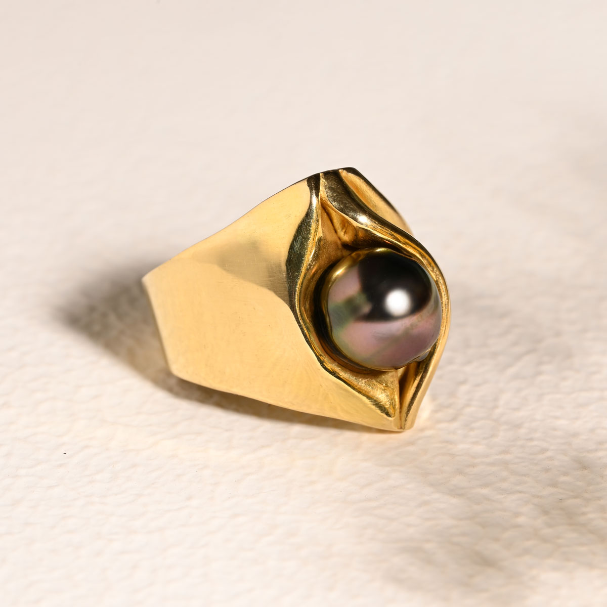 Foto van de Golden Tahiti ring