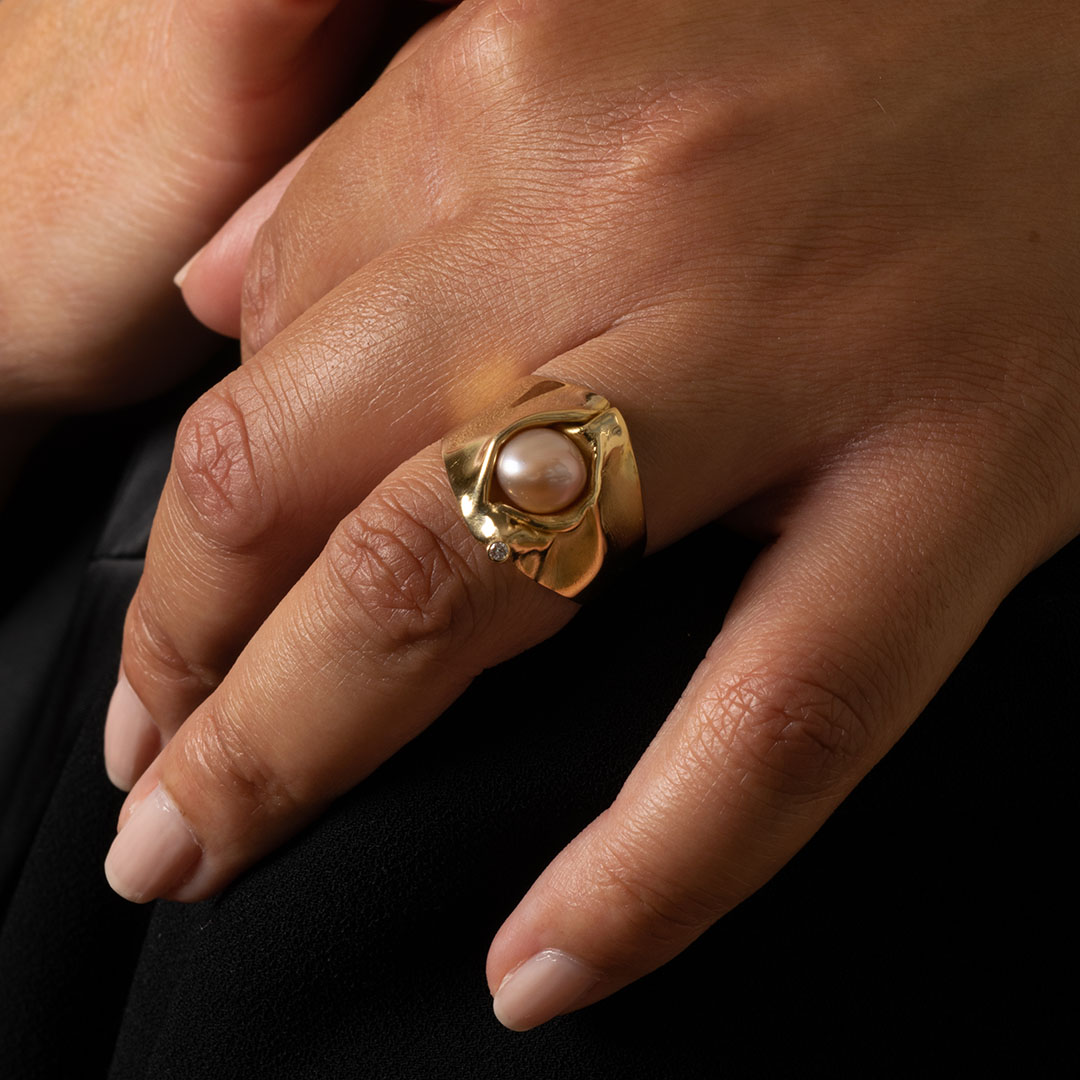 Foto van de 'The Stain' ring