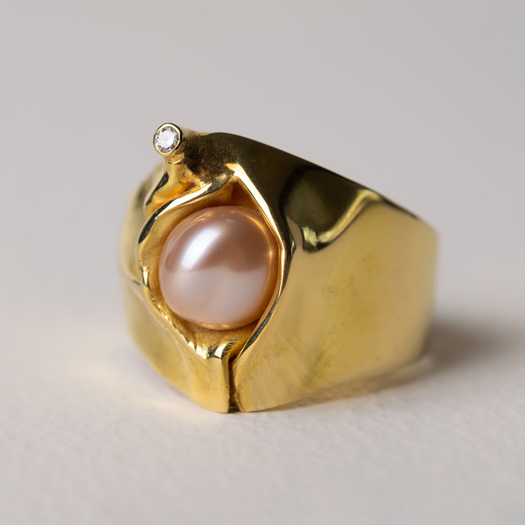 Foto van de 'The Stain' ring